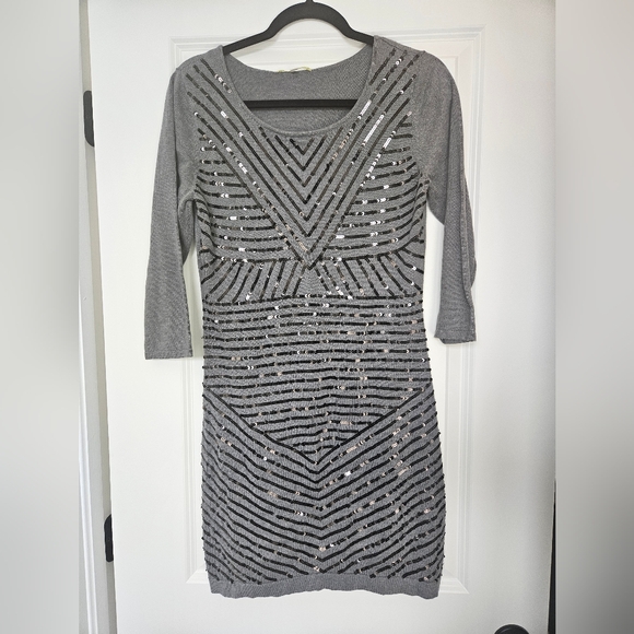 Light sweater dress - Picture 1 of 3